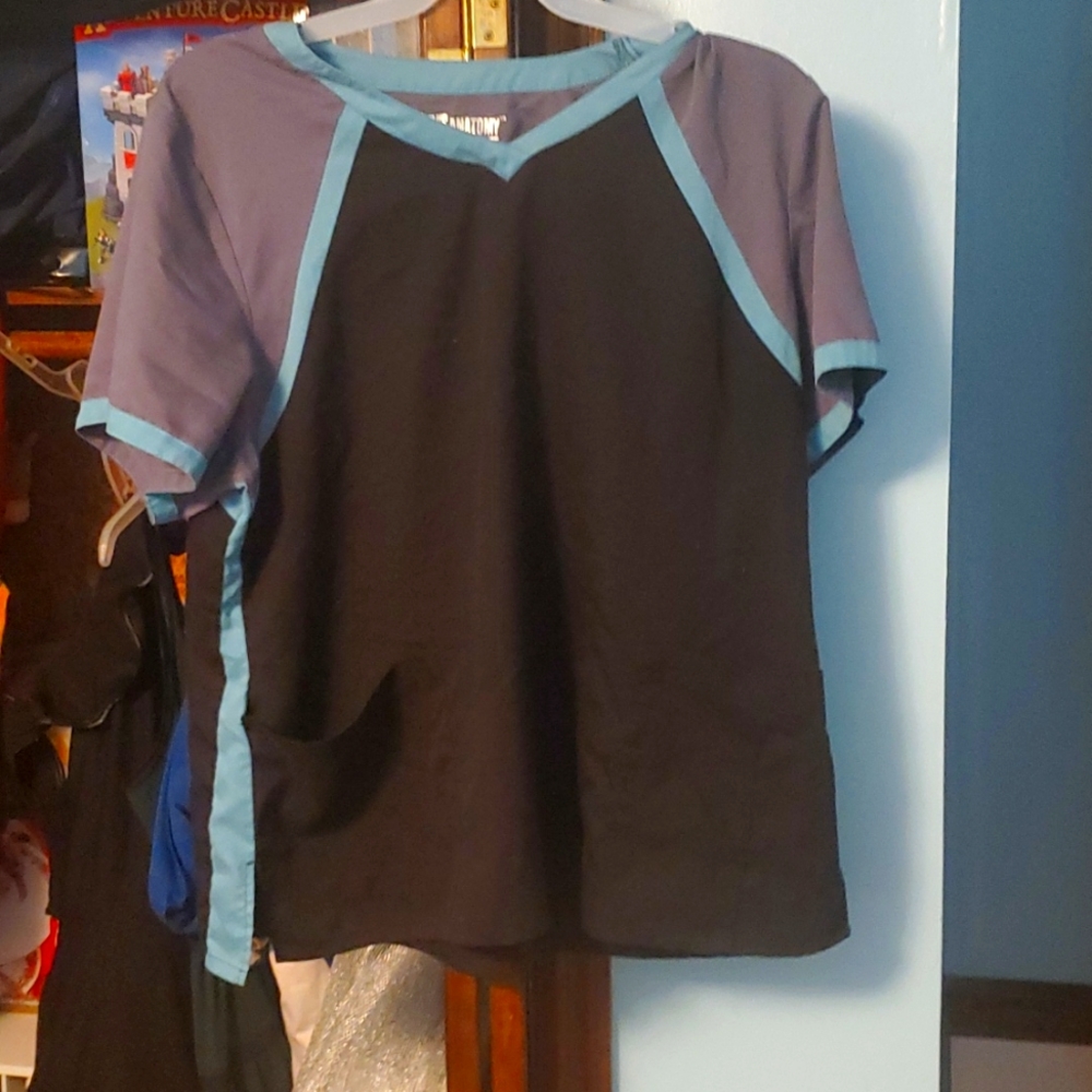 GREY'S ANATOMY SCRUB TOP